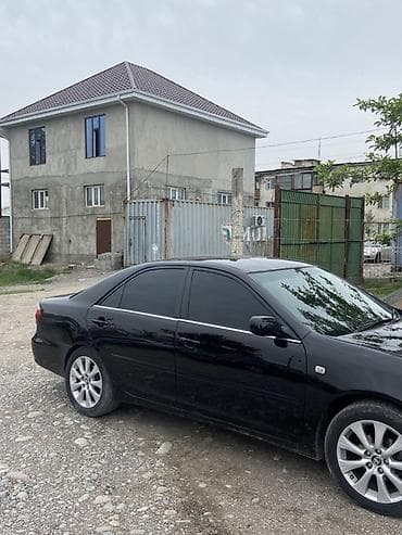 mazda 323 2003: Toyota Camry: 2004 г., 2.4 л, Автомат, Газ, Седан — 5