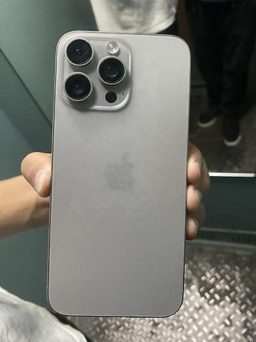 16 iphone: IPhone 15 Pro Max, 256 ГБ, Natural Titanium, Чехол, 85 % — 1