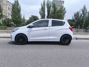 авто шевроле: Chevrolet Spark: 2019 г., 1 л, Автомат, Бензин — 3