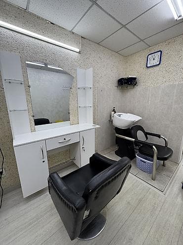 Недвижимость: Срочно сдаются рабочие места для парикмахера и для мастера по — 6