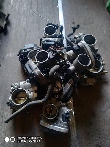 golf: Дроссельные заслонки замки дверей
гольф 4 пассат В 5 — 1