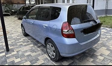 2 8: Honda Fit: 2002 г., 1.3 л, Автомат, Бензин, Хэтчбэк — 4