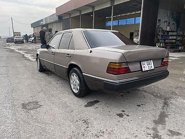 audi a4 b5: Mercedes-Benz W124: 1993 г., 2.3 л, Механика, Бензин, Седан — 5