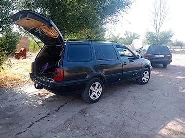 masda demio: Volkswagen Golf Variant: 1995 г., 1.8 л, Механика, Газ, Универсал — 4