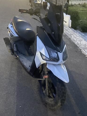 ford focus 2000: Тип скутера 150 куб. см, Бензин, Б/у — 2