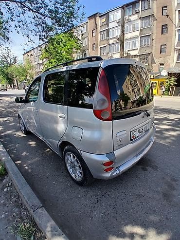 Toyota: Toyota Funcargo: 2001 г., Минивэн — 1