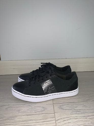 clarks обувь: Кроссовки, 35.5, Clarks, Новый, цвет - Черный, Бесплатная доставка — 1