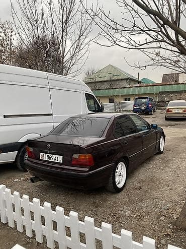 продаю с: BMW 3 series: 1992 г., 1.8 л, Механика, Бензин, Седан — 6