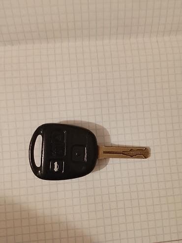 фары 210 мерс: Ключ Toyota — 1