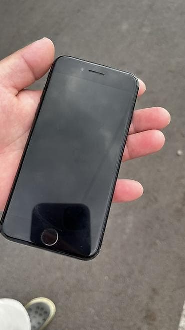 geforce rtx 3080: IPhone SE 2020, Черный — 2