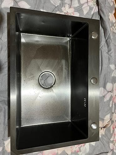 стол письменный б: Кухонная мойка из нержавеющей стали, прямоугольная — 1