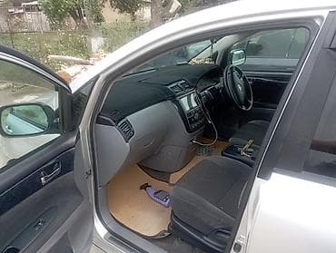 порог: Toyota Ipsum: 2003 г., 2.4 л, Автомат, Бензин, Минивэн — 5