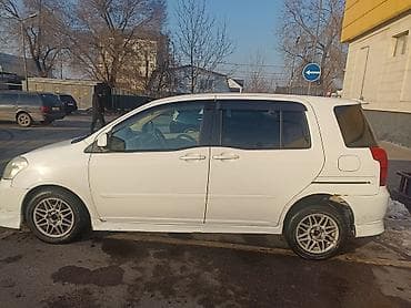 5: Toyota Raum: 2003 г., 1.5 л, Автомат, Бензин — 1