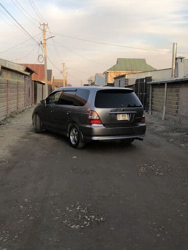 салон одиссей: Honda Odyssey: 2001 г., 2.3 л, Автомат, Газ, Универсал — 6