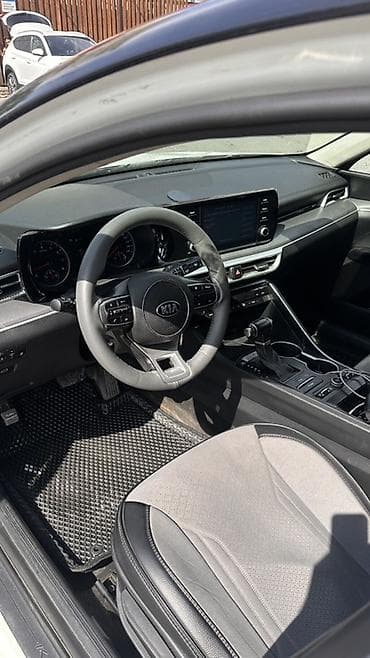 Kia K5: 2021 г., Автомат, Седан — 4