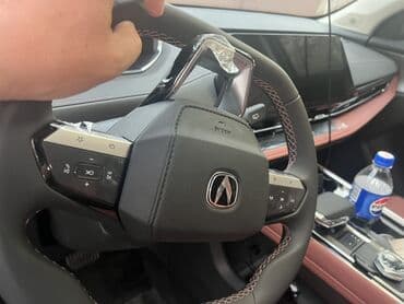 мото электрический: Серый кроссовер Changan, оснащенный светодиодными фарами и — 9