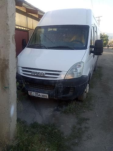 step 2: Iveco Daily: 2008 г., 3 л, Механика, Дизель, Фургон — 2