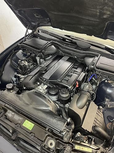 двигател на мотоблок: Бензиновый мотор BMW 2002 г., 2.5 л, Б/у, Оригинал, Япония — 1