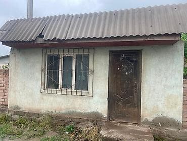 забыл: Небольшое отдельно стоящее здание/помещение с отдельным входом и окном — 1