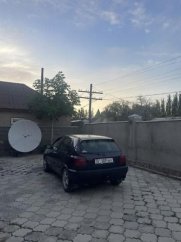 aion s plus: Volkswagen Golf: 1993 г., 1.8 л, Механика, Бензин, Хэтчбэк — 9