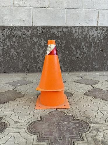 point b: Дорожные конусы оранжевого цвета 500 сом за штуку - Назначение — 2