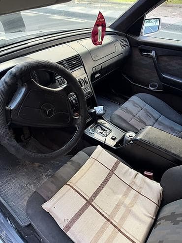 mers e124: Mercedes-Benz C-Class: 1994 г., 2.8 л, Автомат, Бензин, Седан — 7