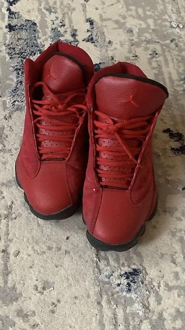Личные вещи: Мужские кроссовки, 42, 42.5, 43, Air Jordan, Б/у, цвет - Черный — 1