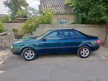 ауди 80 гитара: Audi 80: 1992 г., Седан — 4