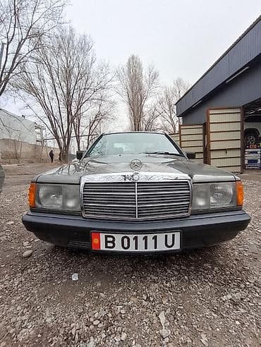 мф 70: Mercedes-Benz 190: 1985 г., 2 л, Механика, Седан — 1