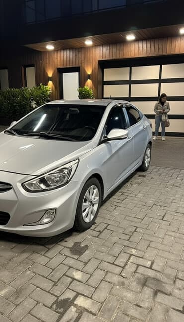 дэу нексия 1: Hyundai Accent: 2016 г., 1.6 л, Автомат, Бензиновая, Седан — 1