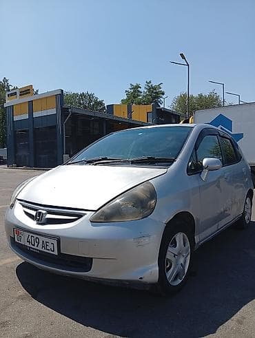Honda Fit: 2002 г., 1.3 л, Автомат, Бензин, Хэтчбэк