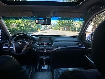 5: Honda Accord: 2009 г., 3.5 л, Автомат, Бензин, Седан — 4