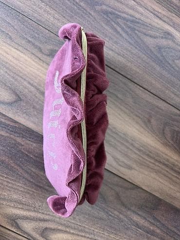 Атайын кийим: Косметика салчу баштык, Материалы: Баркыт, Аялдарга — 1