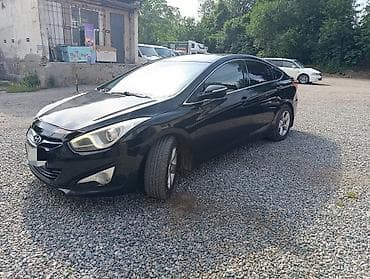 pasat b5: Hyundai i40: 2013 г., 2 л, Автомат, Бензин, Седан — 4