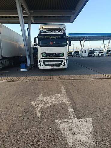 daf 75: Тягач, Volvo, 2012 г., Тентованный — 3