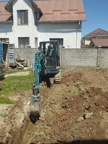 Экскаватор | Водопровод at lalafo.kg Экскаватор | Водопровод
