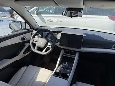 BYD: BYD Yuan Up: 2024 г., 0.1 л, Робот, Электромобиль, Кроссовер — 4