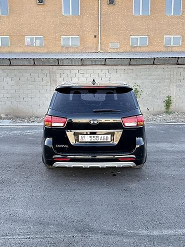 Продажа авто: Kia Carnival: 2016 г., 2.2 л, Автомат, Дизель, Минивэн — 4