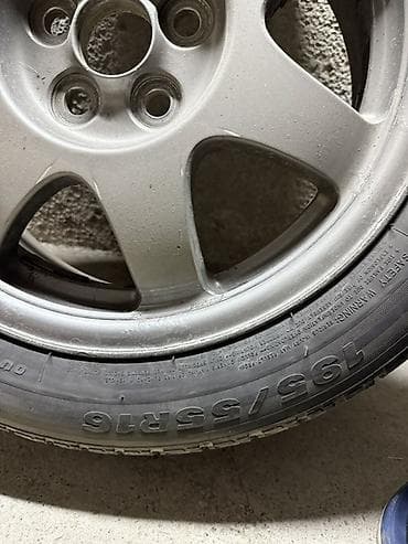 r16 4: Колеса в сборе 195 / 55 / R 16, Зима, Б/у, Комплект, Легковые, Литые, отверстий - 4 — 2