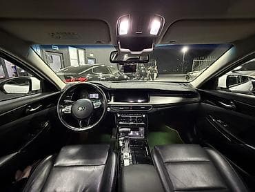 byd e7: Kia K7: 2019 г., Седан — 9