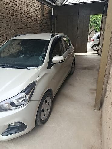 n line: Chevrolet Spark: 2017 г., 1 л, Робот, Бензин, Хэтчбэк — 1