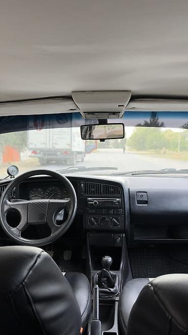 рул мерс 124: Volkswagen Passat: 1990 г., 1.8 л, Кол менен иштөөчү, Бензин, Универсал — 6