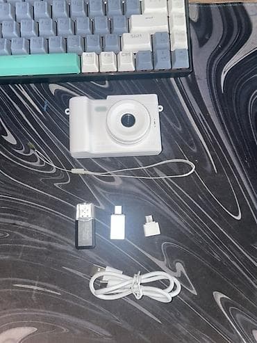 web camera: Цифровая камера, мыльница Есть фотки и видео снятые на камеру, могу — 5