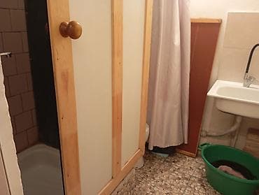 Комнаты: 18 м², Без мебели — 1