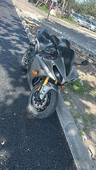 Мотоциклы: Спортивный мотоцикл Yamaha YZF‑R1 (литровый класс). Продаю или меняю — 1