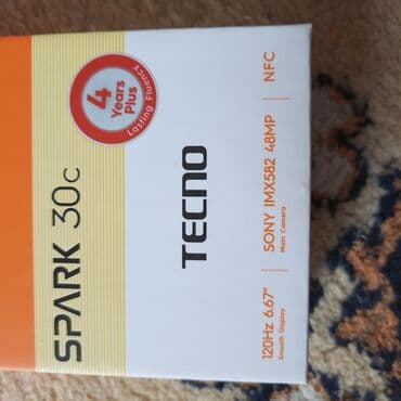 купить трекер: Tecno Spark 30C, Б/у, 256 ГБ, цвет - Белый, 2 SIM — 4