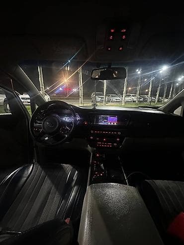 kia karnaval: Kia Carnival: 2018 г., 2.2 л, Автомат, Дизель, Минивэн — 7