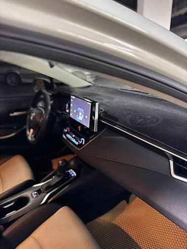 купить тойота королла в литве: Toyota Corolla: 2019 г., Автомат, Гибрид, Седан — 9