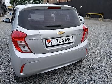 авто машина спарк: Chevrolet Spark: 2017 г., 1 л, Вариатор, Бензин, Хэтчбэк — 6