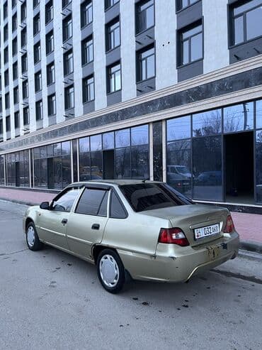 авт: Daewoo Nexia: 2008 г., 1.5 л, Механика, Бензин, Седан — 2